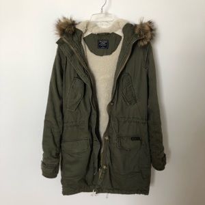 A&F Olive Green Sherpa Lined Twill Parka Jacket